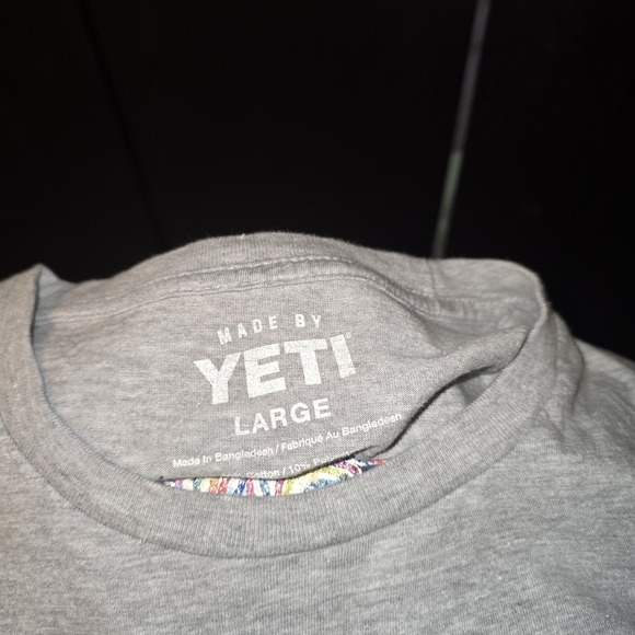 YETI Rainbow Trout Short Sleeve T-Shirt - Heather Gray - Large - Picture 7 of 10